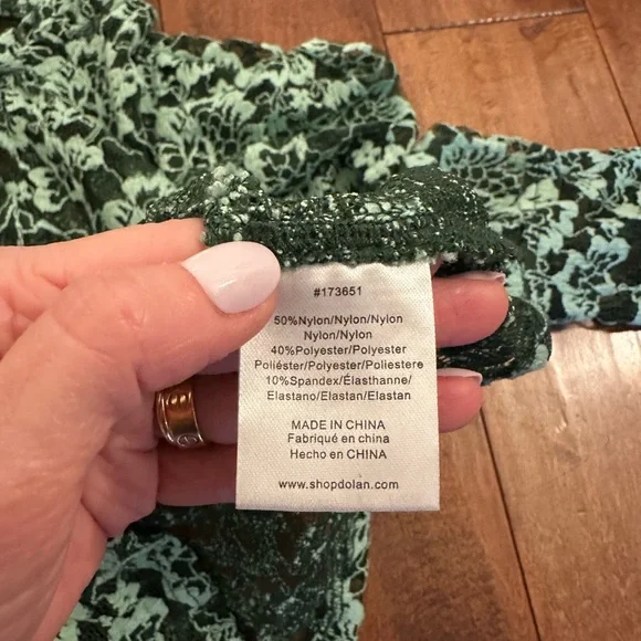 Anthropologie Dolan Green Lace Long Sleeve Ruffle Collar Puff SleeveTop Sz Small - Picture 12 of 12